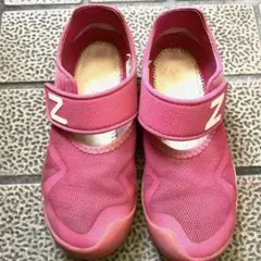 ニューバランス キッズ 21cm マリンシューズ ピンク 女の子 シューズ