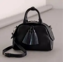 ear PAPILLONNERビッグタッセルボスト ン2wayバッグ ネイビー