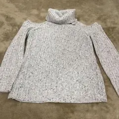 オフショルダー グレー ニット 長袖