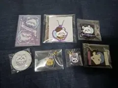 ちいかわ モモンガ グッズ 缶バッジ アクカ　アクチャ アクスタ ラバマス