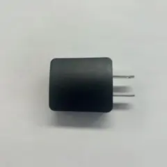 黒 USB充電器 角型