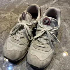 New Balance 574 ローカットスニーカー ベージュのサムネイル