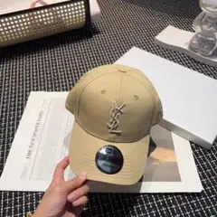 YSL ベージュ ベースボールキャップ 9FIFTY
