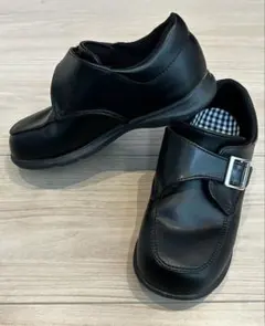 ブラック フォーマルシューズ バックル付き　サイズ19センチ