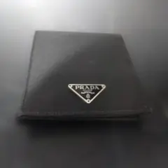 VMPD8-44-1 PRADA ブラック 二つ折り財布