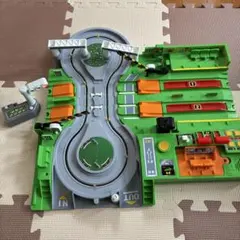 Item thumbnail for item 81fd744a-436e-4ce9-a790-747c3b2854bb