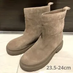 Item thumbnail for item 8916c03e-0776-412b-8b31-2ff63d31c17d