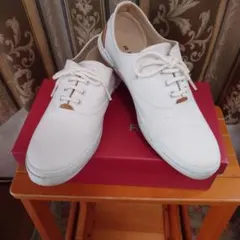 m.k様 専用　REGALホワイトキャンバススニーカー　23cm