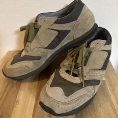 REPRODUCTION OF FOUND ブリティッシュトレーナー