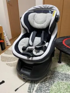 コンビ　チャイルドシート