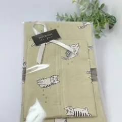 SALE★プレゼント仕様　おすまし猫ちゃん　サニタリーケース ＆ティッシュケース