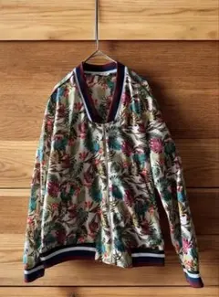Stradivarius 花柄 ジップアップ ブルゾン ジャケット　インポート