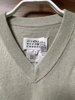 vネック ニット