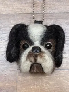羊毛フェルト犬 シーズー（白グレー）ぬいぐるみ ブローチ - メルカリ