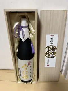 ま*や様 加越酒造 (石川県小松市) 純米大吟醸 白山幻兎 720ml 木箱入り