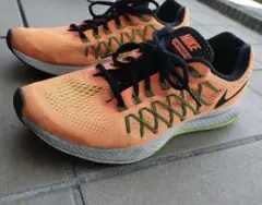 ナイキ　エアズームペガサス　オレンジ