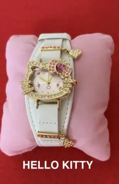 【新品♥︎未使用】HELLO KITTY♥︎ 腕時計 + おまけ付きのサムネイル
