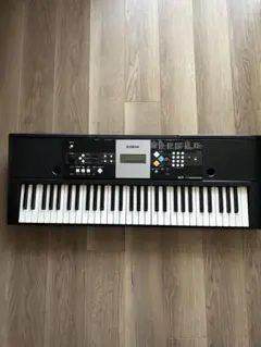 ⚠️週末土日のみの発送 ⚠️美品YAMAHA キーボードPSR-E223（送料込み） ⚠️週末土日のみの発送 ⚠️美品YAMAHA キーボードPSR-E223