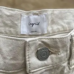 Ungrid 白パンツ　サイズ26のサムネイル