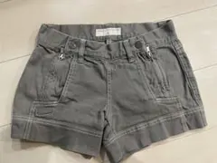 カーキ　ショートパンツのサムネイル