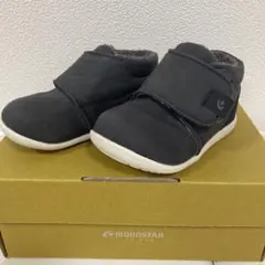 Item thumbnail for item f47a52f5-cdad-4c4c-bc74-8bb259799d68