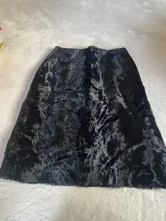 SUIVI フェイクファー 黒 スカート