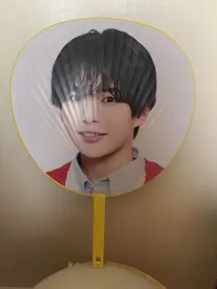 長尾謙杜　うちわ　ドーム　なにわ男子