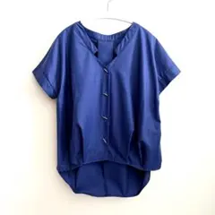 favori ファヴォリ 半袖シャツ Vネック タック トップス ブラウスのサムネイル