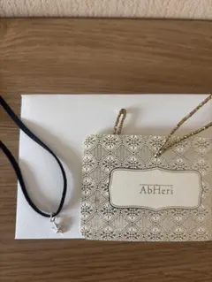 AbHeri 星型チャーム ネックレス