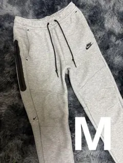 限定お値下げ‼️確実本物‼️赤タグ 美品Nike グレー テックフリース M