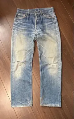 K*u様 アメリカ製、赤い文字のLevi's 501xx valencia 55