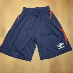 umbro サッカー　ハ－フパンツ　140