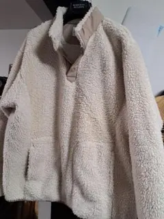 White Mountaineering ×ユニクロプルオーバー