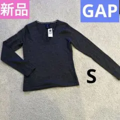 新品　GAP 長袖ニット