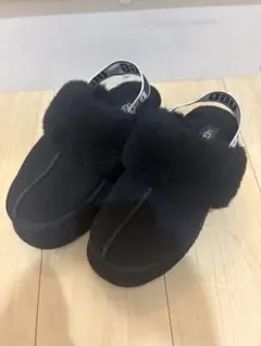 ⭐️UGG ⭐️アグファンケットFUNKETTE♡ベージュ25㎝【入手困難カラー