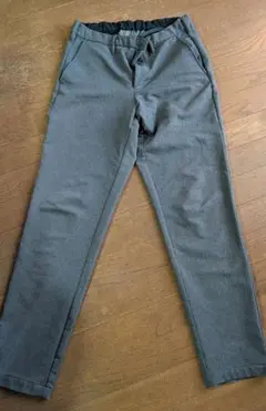 ユニクロ　パンツ
