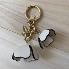 COACH バッグチャーム　フラワー　極美品