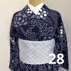 超美品 綿紬 浴衣 夏物 着物160裄68.5 紺 唐草 型染 藍染 地厚な綿紬 