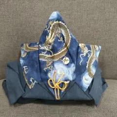 布かぶと(龍×黒光沢模様)　被れる