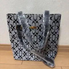 新品　未使用　幾何学模様トートバッグ