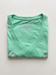 UNDER ARMOUR VネックTシャツ ライトグリーンのサムネイル