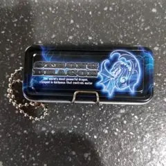 缶ペンケース　マスコット　キーホルダー