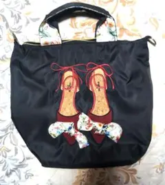 ミスサパト　靴刺繍トートバッグ 黒
