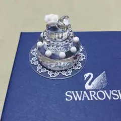 Swarovski 　ウェディングケーキ　置物