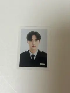 TREASURE 2024シーグリ 証明写真 パイロット　ドヨン