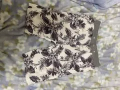 リーフ柄ショートパンツ ホワイト