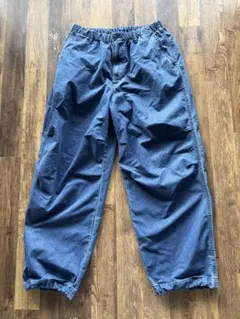 ワイドパラシュートパンツ