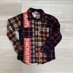 チェックシャツ