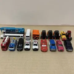 トミカ18台セット