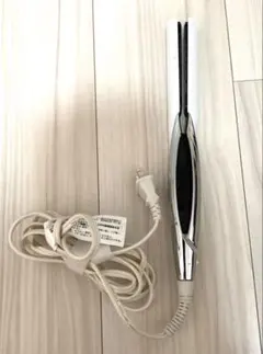 リファ　ストレートアイロン　ジャンク品
